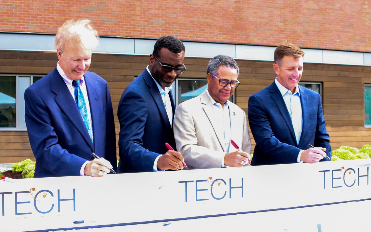 Home Newport News Economic Development Authority (EDA)